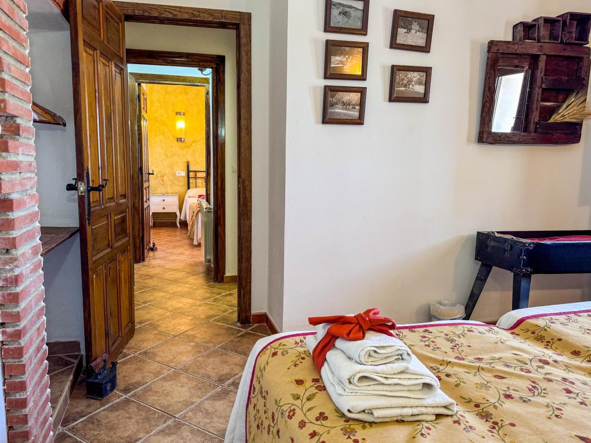 Cortijo Rural Bacares Pension Freila Buitenkant foto